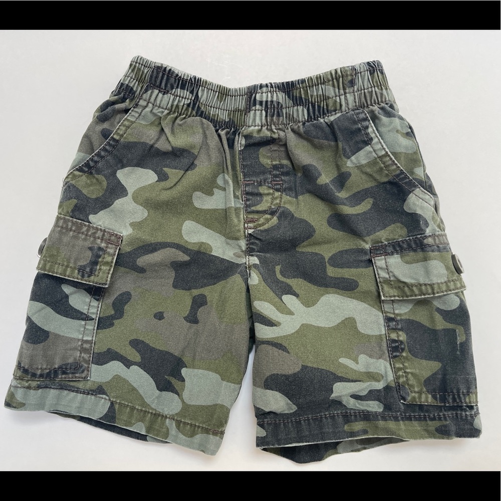 🧸5 for $20 Elastic waist green camo short